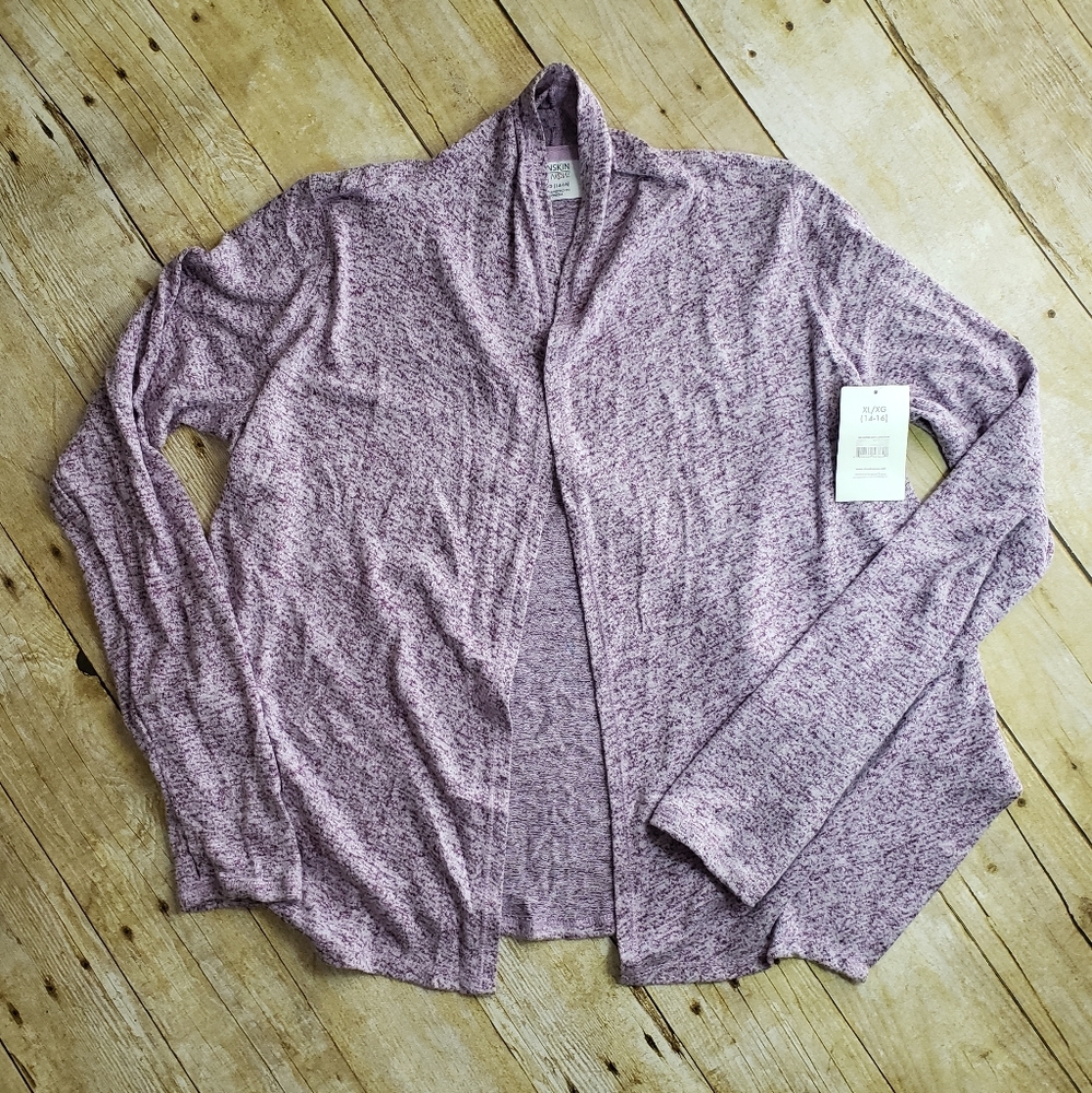 Long sleeve pullover